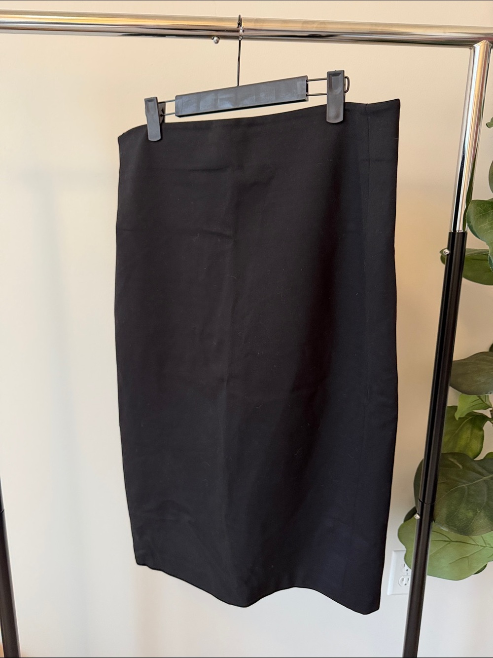 Vince Camuto Black Pencil Skirt